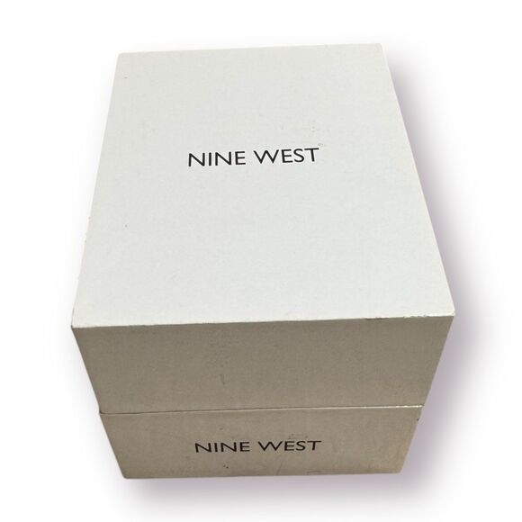 Nine West Women's Floral Dial Watch Genuine‎ Crystal Accented Silver Gray 2647 - Picture 3 of 12